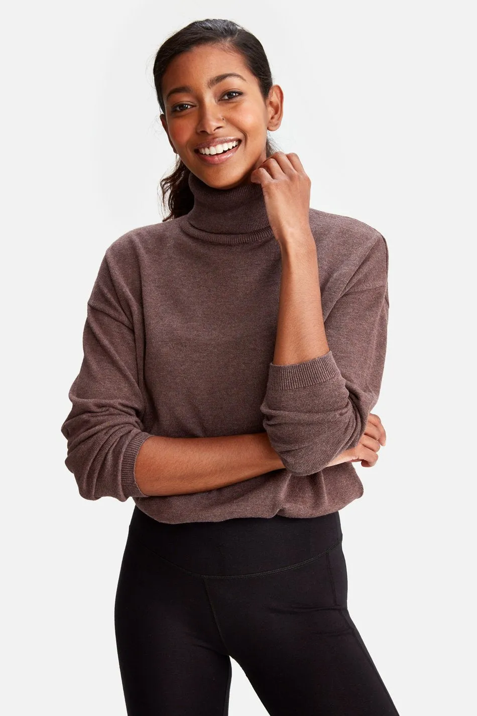 COZY  TURTLE NECK TOP