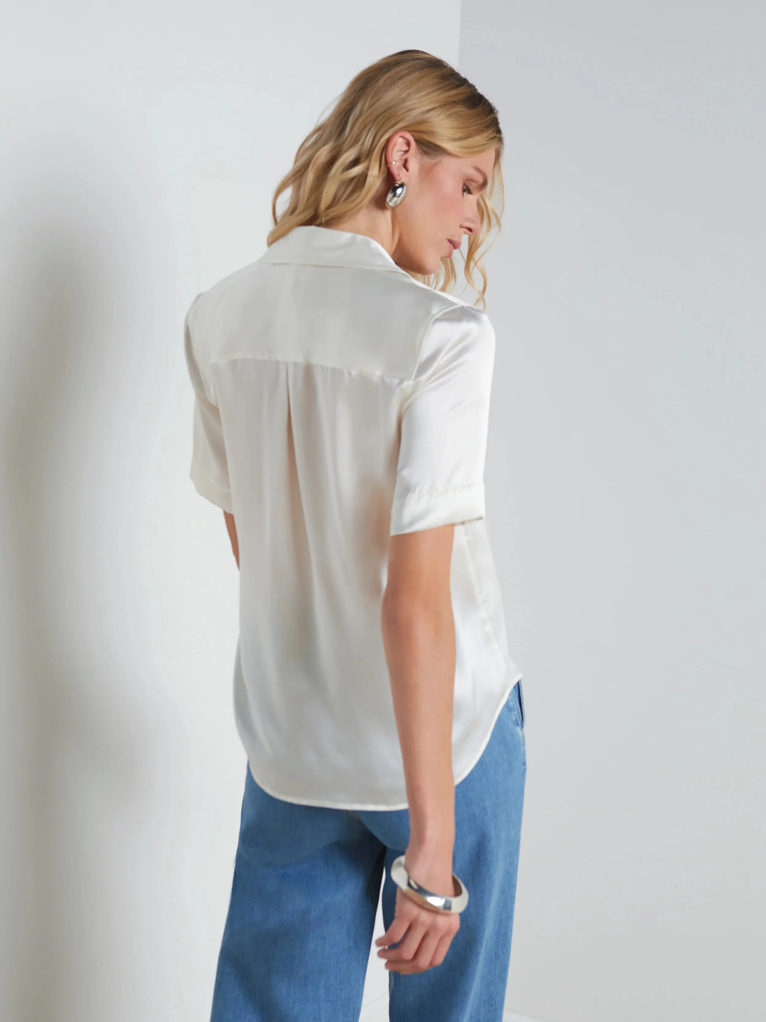 L'AGENCE ELLAH SHORT SLEEVE BLOUSE