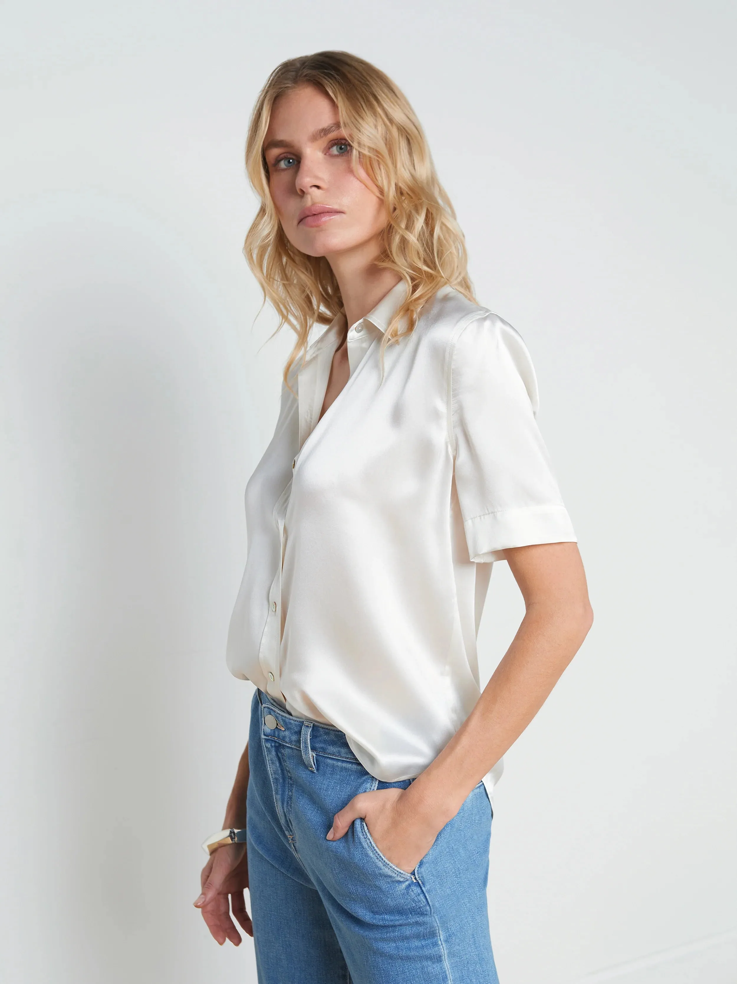 L'AGENCE ELLAH SHORT SLEEVE BLOUSE