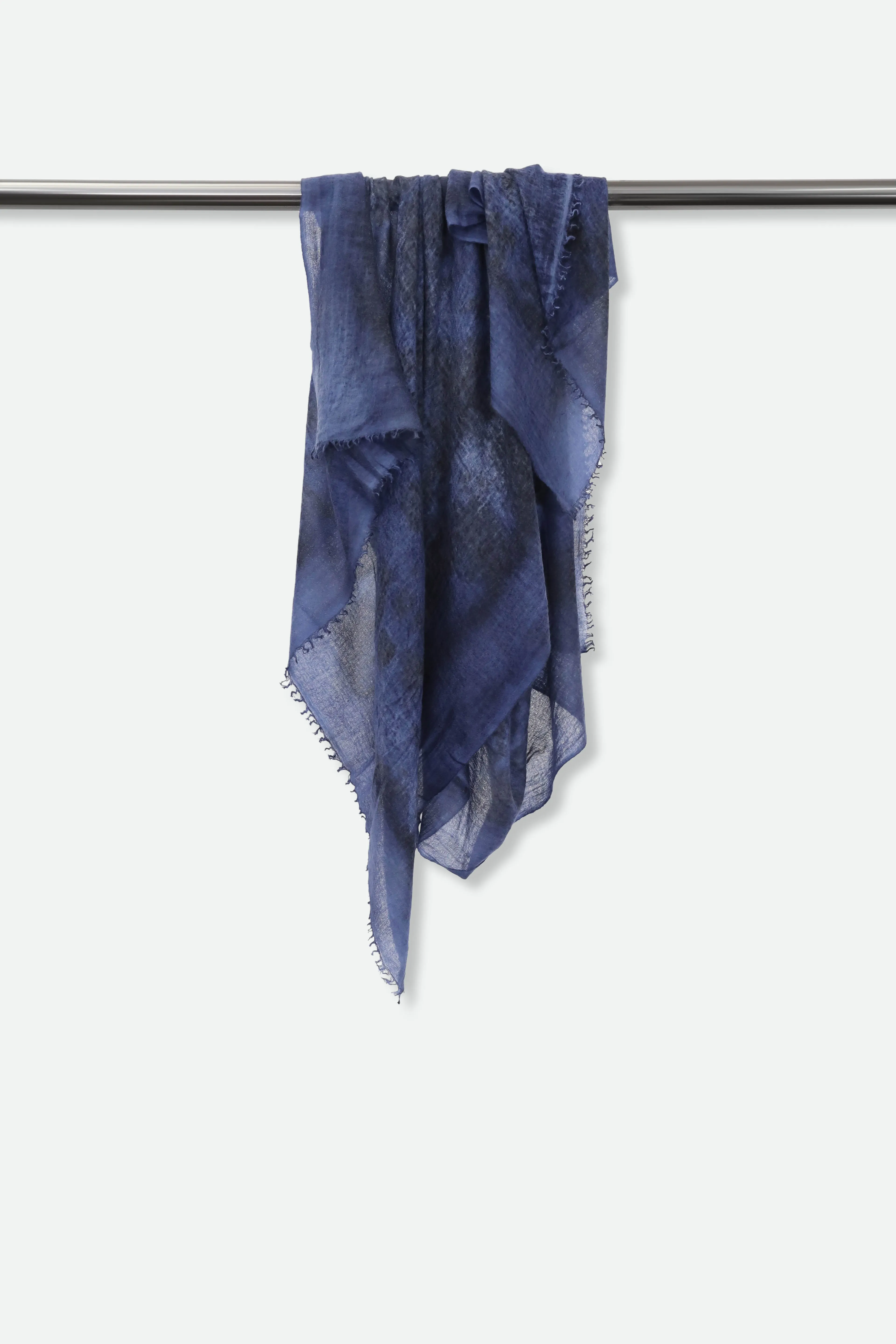 MIDNIGHT NAVY SCARF IN HAND DYED CASHMERE