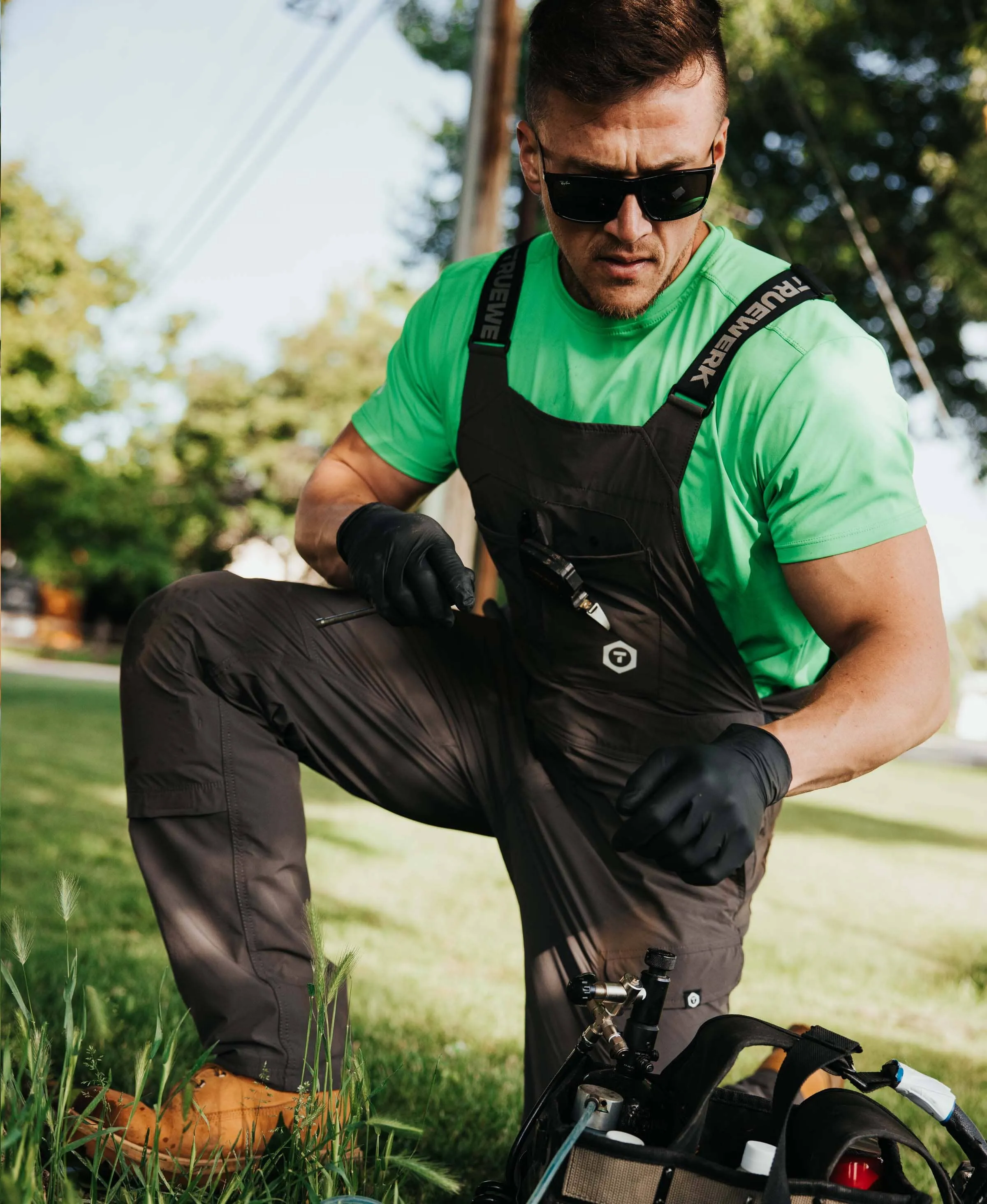 T1 Overalls with Knee Pads